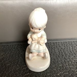 Vintage Precious Moments "The Purr-fect Grandma" 1979 Jonathan David 5"